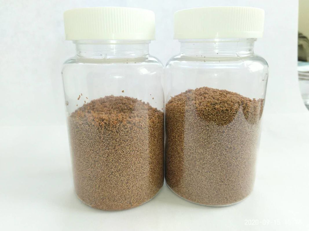 A resina de tratamento de água de grau industrial ASD-105 é projetada para a produção de água pura e a redução da demanda de oxigênio químico (COD).